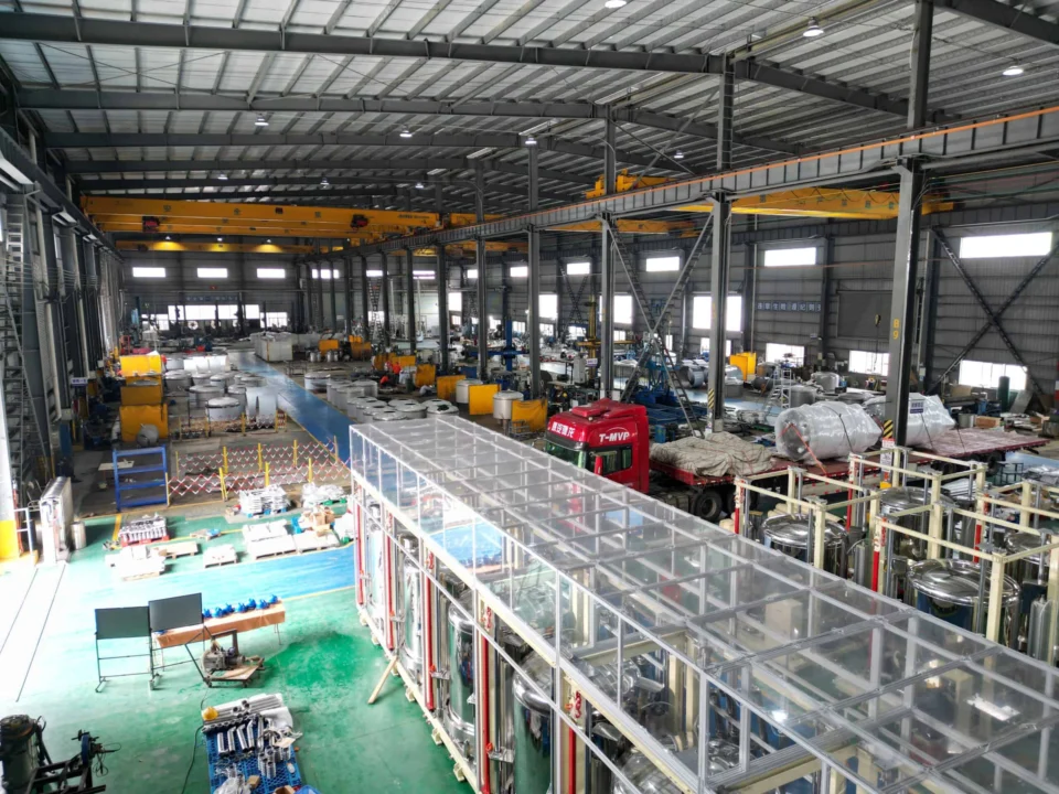 ChannelVessel pressure vessel manufacturing workshop